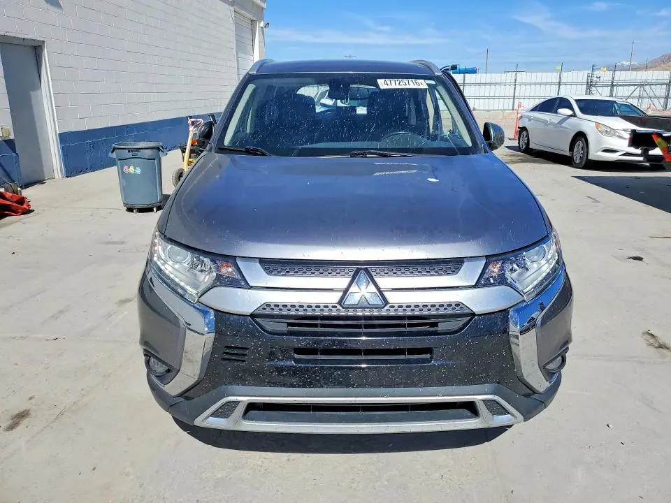 2019 MITSUBISHI OUTLANDER SE  