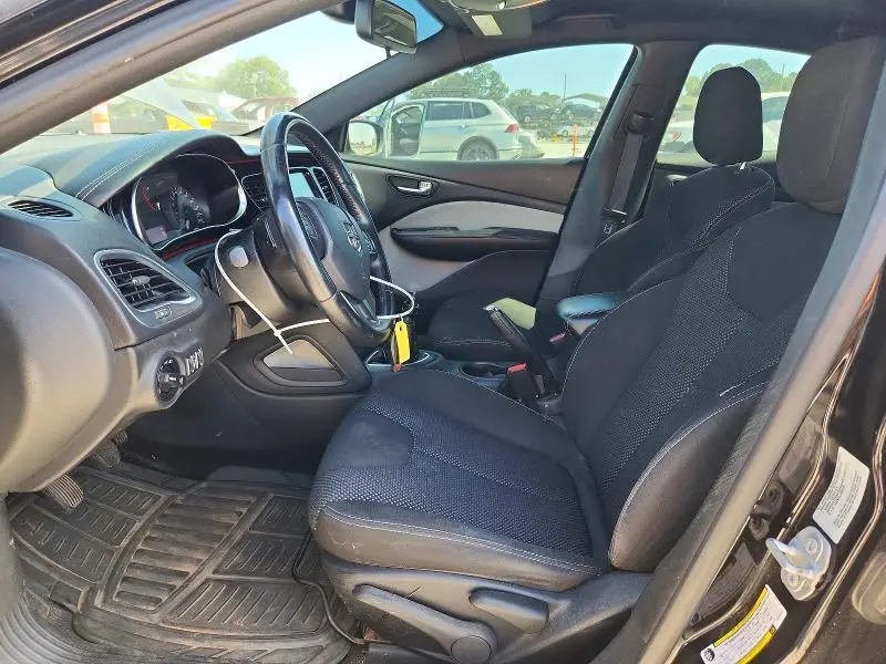 2016 DODGE DART SXT  