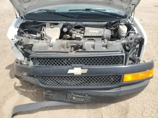2018 CHEVROLET EXPRESS G2500 LS  