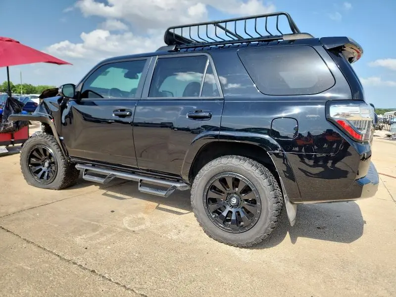 2021 TOYOTA 4RUNNER VENTURE  