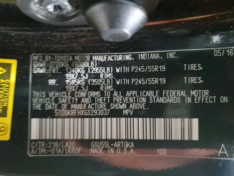 2016 TOYOTA HIGHLANDER LIMITED  