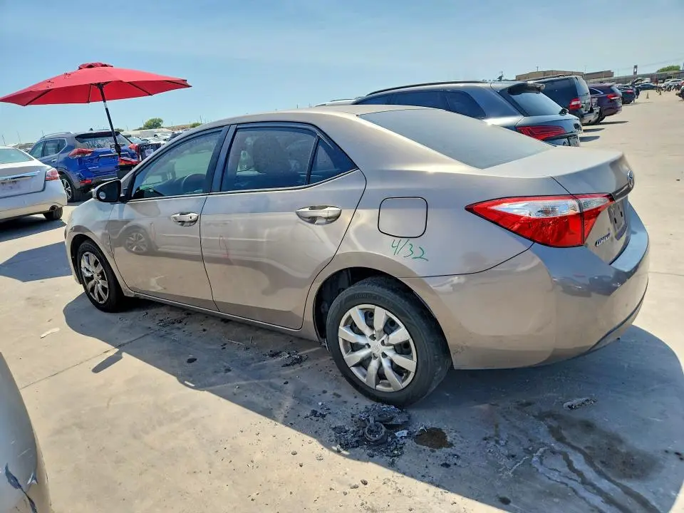 2015 TOYOTA COROLLA LE  