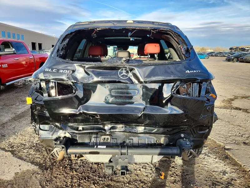 2021 MERCEDES-BENZ GLC 300 4MATIC  