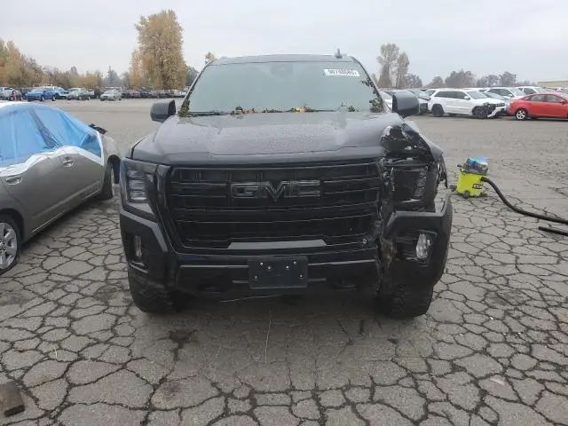2023 GMC YUKON XL K1500 AT4  