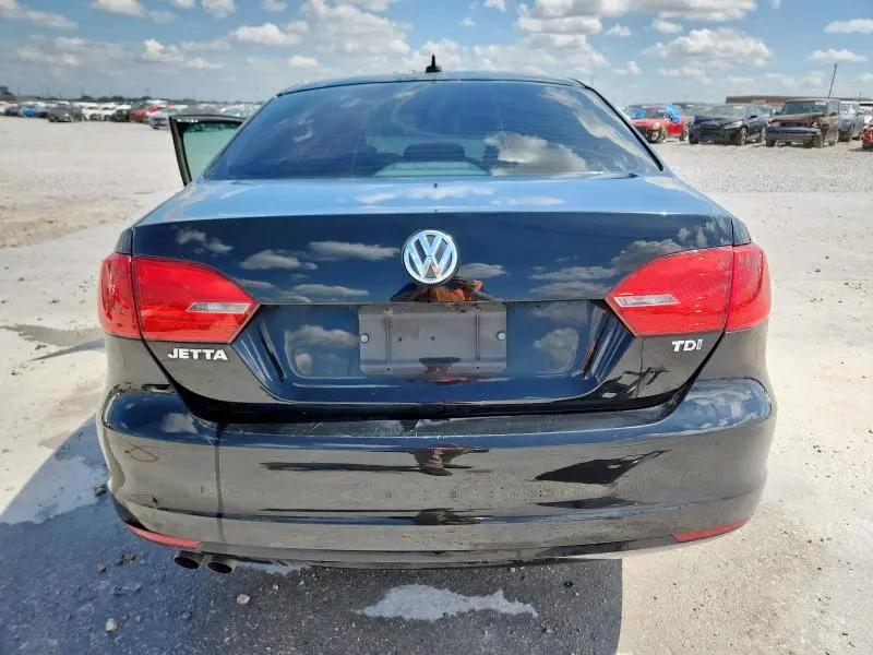 2014 VOLKSWAGEN JETTA TDI  
