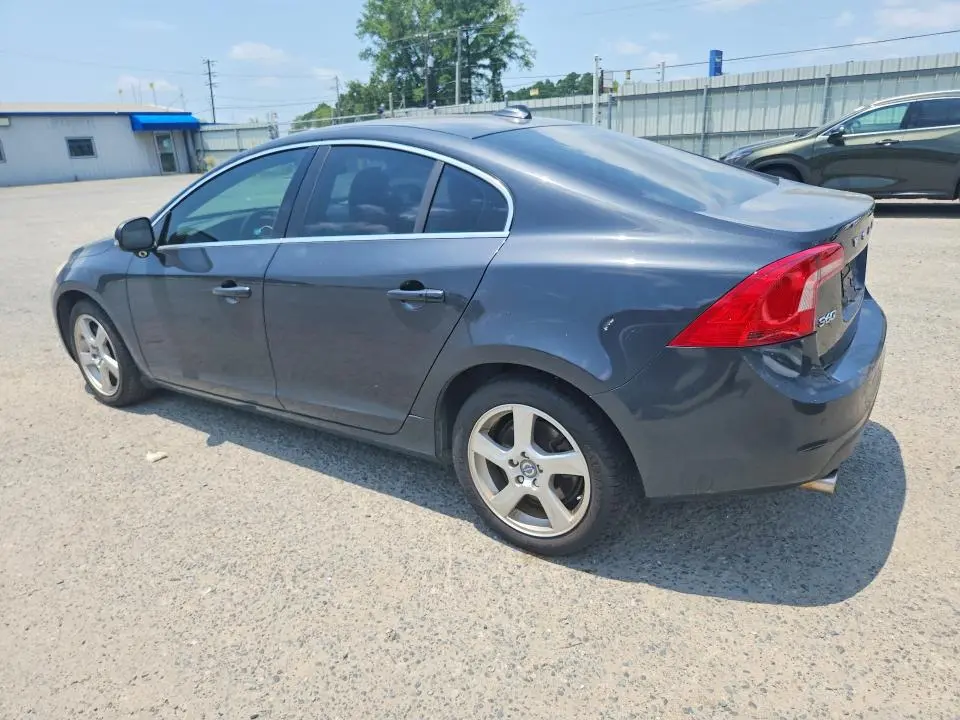 2013 VOLVO S60 T5  