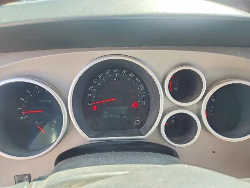 2012 TOYOTA TUNDRA CREWMAX LIMITED  