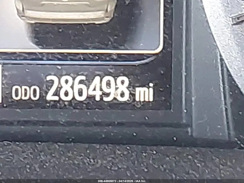 2018 TOYOTA SIENNA LE 8 PASSENGER