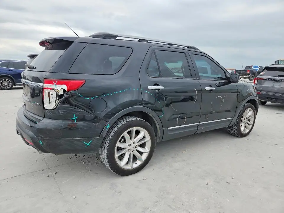 2013 FORD EXPLORER XLT  