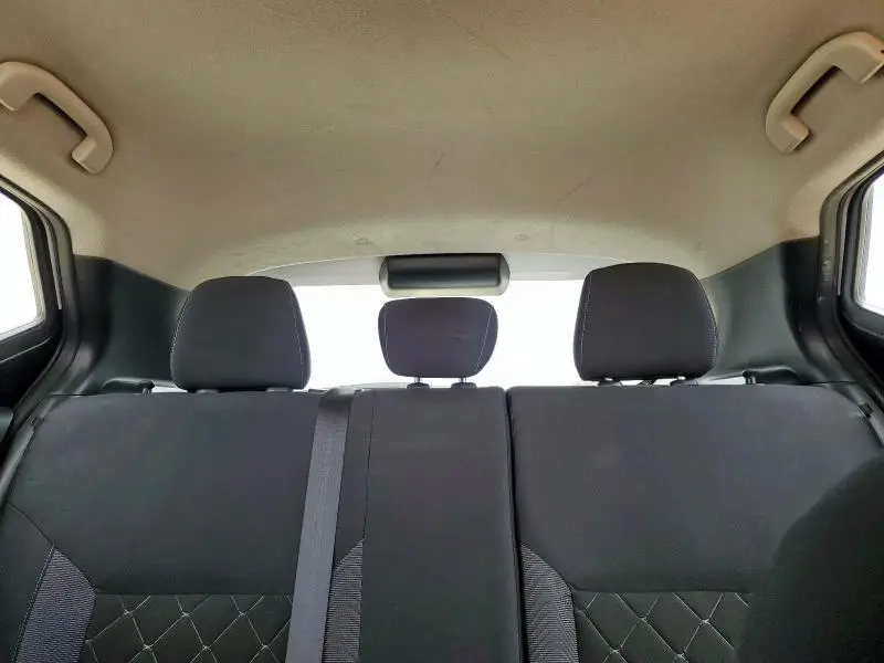 2018 NISSAN KICKS S  