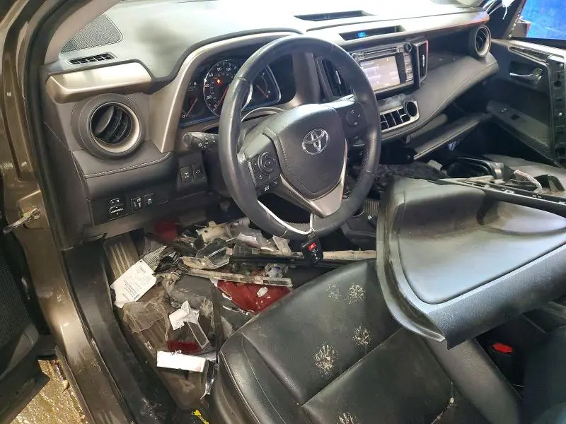 2015 TOYOTA RAV4 LIMITED  