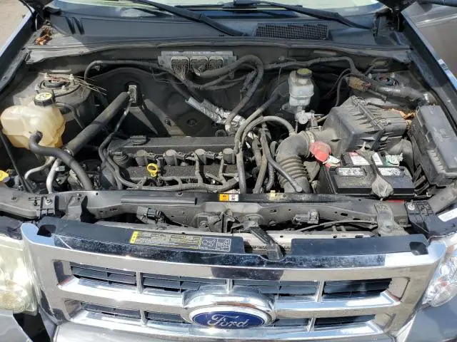 2010 FORD ESCAPE XLT  