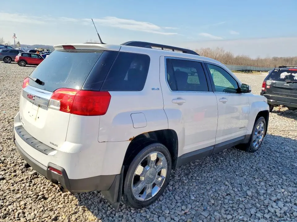 2013 GMC TERRAIN SLE  