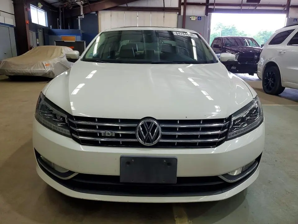 2014 VOLKSWAGEN PASSAT SEL  