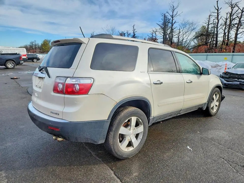 2012 GMC ACADIA SLT-1  