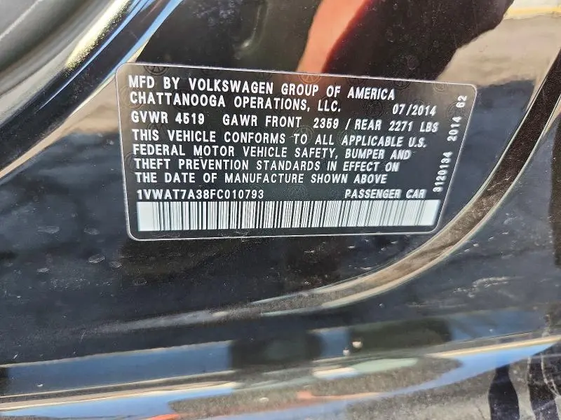 2015 VOLKSWAGEN PASSAT S  