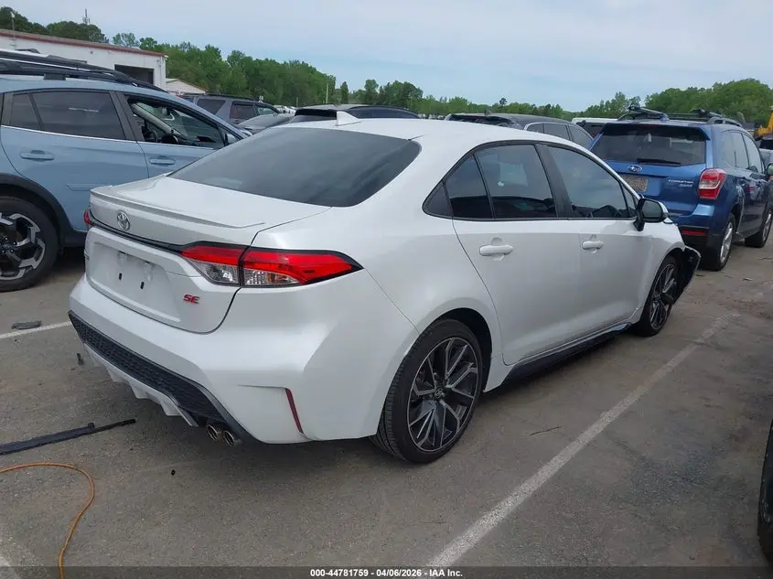 2022 TOYOTA COROLLA SE