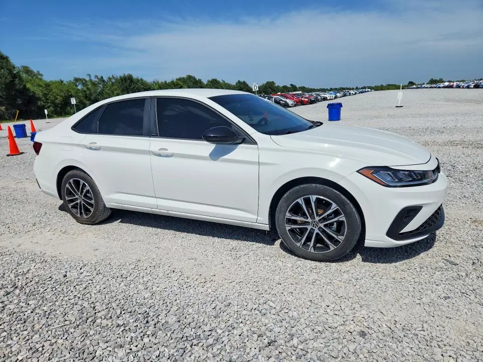 2025 VOLKSWAGEN JETTA SPORT  