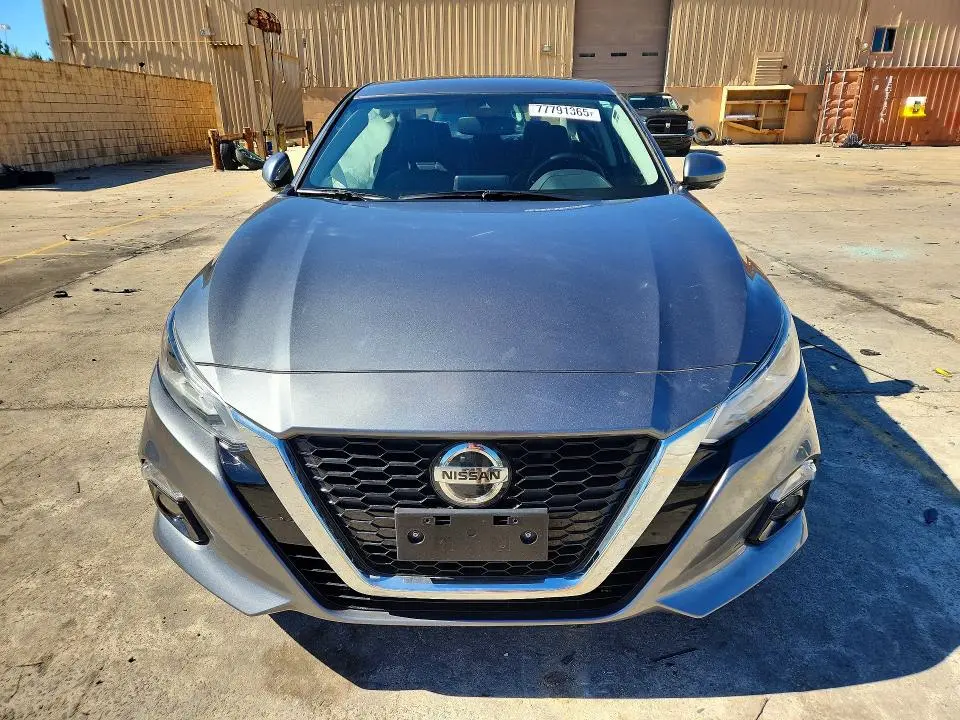 2019 NISSAN ALTIMA PLATINUM  
