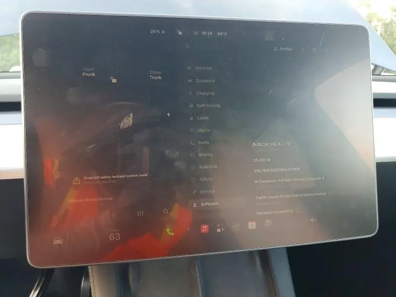 2025 TESLA MODEL Y   