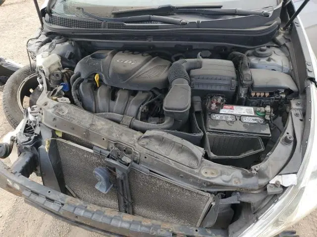 2011 HYUNDAI SONATA SE  