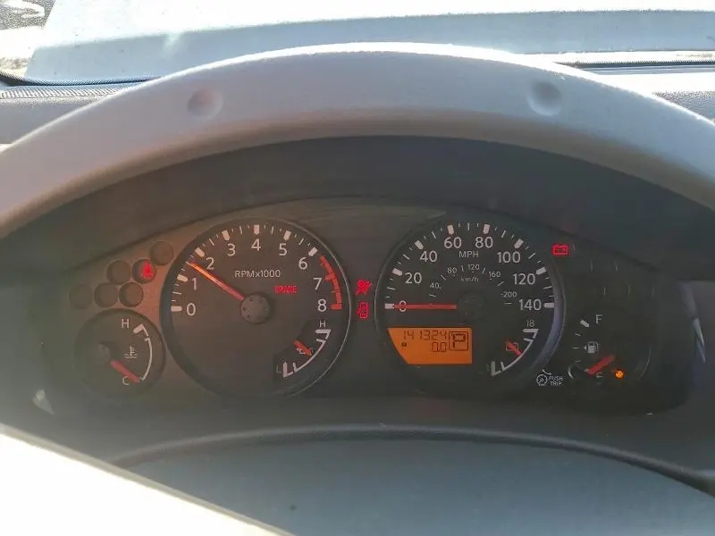 2011 NISSAN FRONTIER S  