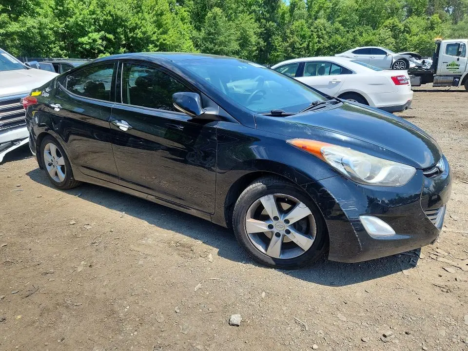 2013 HYUNDAI ELANTRA LIMITED  