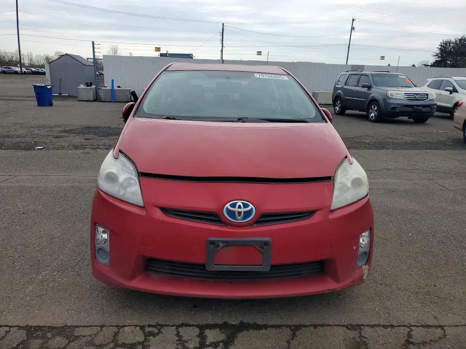 2011 TOYOTA PRIUS   