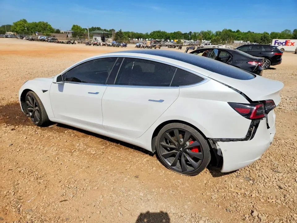 2020 TESLA MODEL 3   