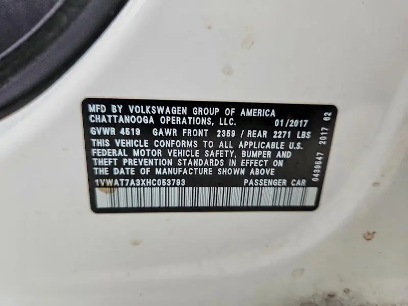 2017 VOLKSWAGEN PASSAT S  