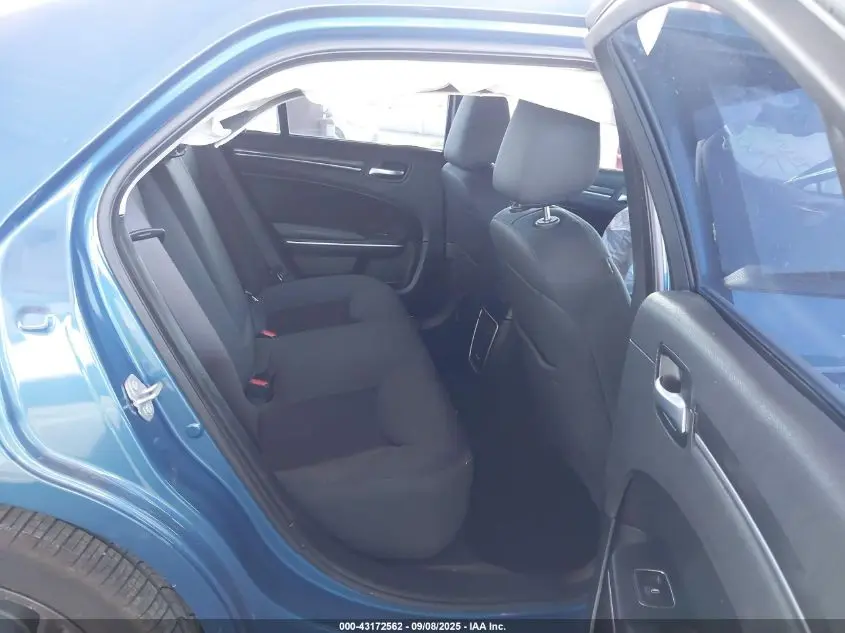 2020 CHRYSLER 300 TOURING