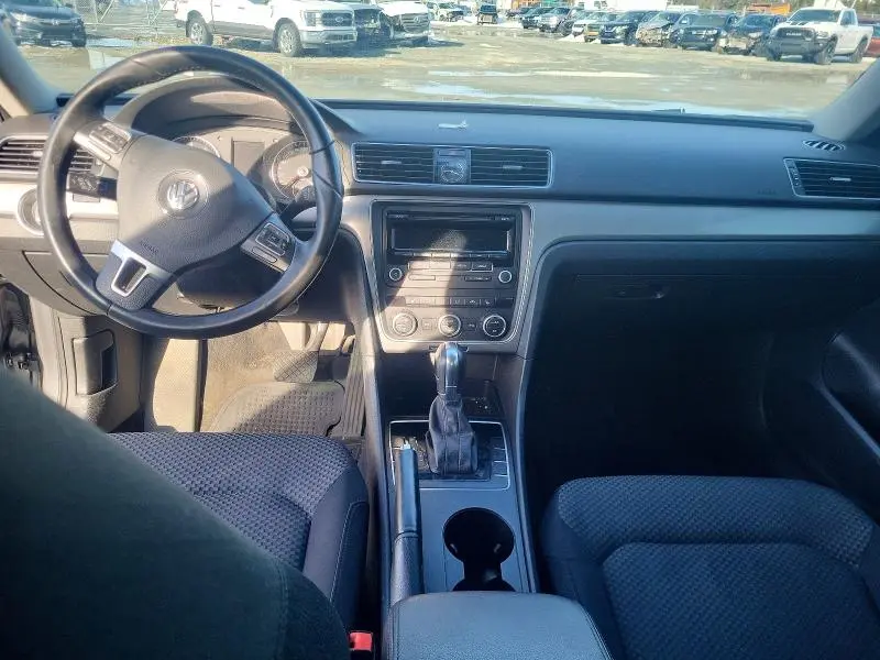 2013 VOLKSWAGEN PASSAT S  