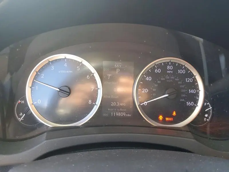 2016 LEXUS IS 200T BASE  