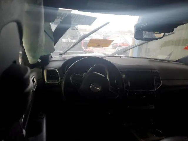 2022 JEEP GRAND CHEROKEE LAREDO E  