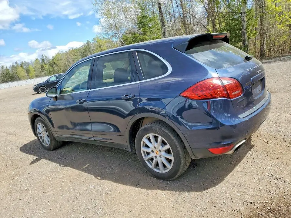 2011 PORSCHE CAYENNE   