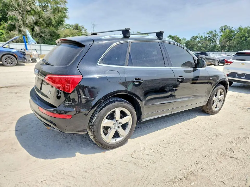 2011 AUDI Q5 PREMIUM PLUS  