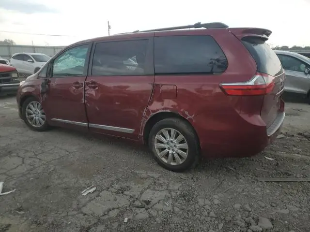 2015 TOYOTA SIENNA LE  