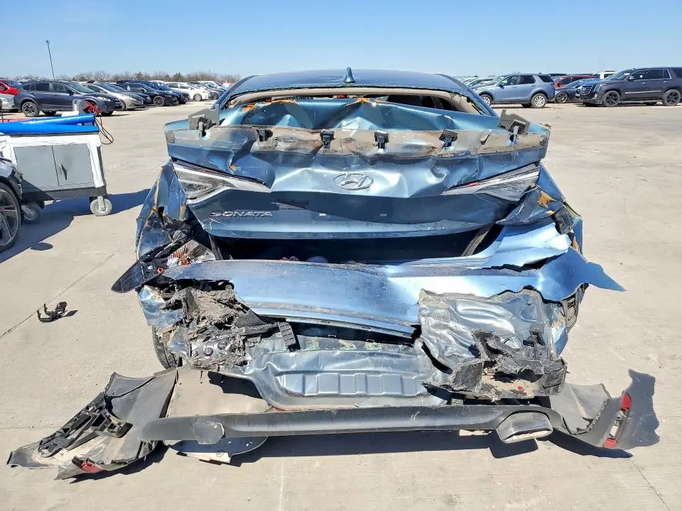 2015 HYUNDAI SONATA SE  