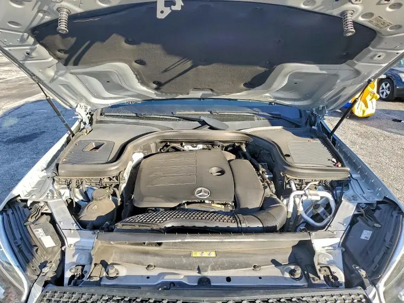 2020 MERCEDES-BENZ GLC 300  