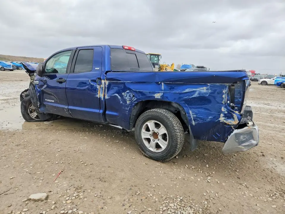 2015 TOYOTA TUNDRA SR5  