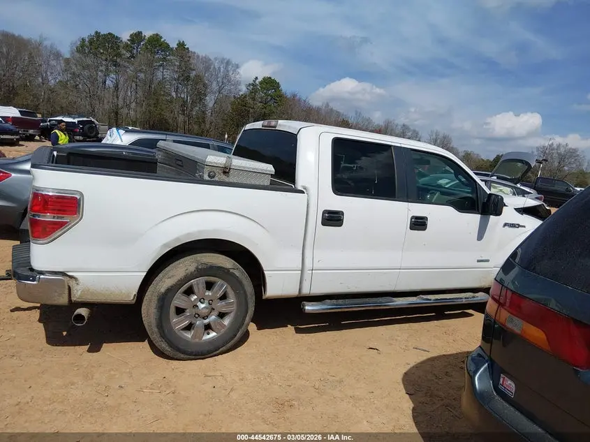 2011 FORD F-150 XLT