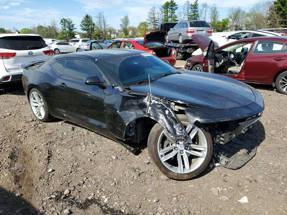 2018 CHEVROLET CAMARO LT  