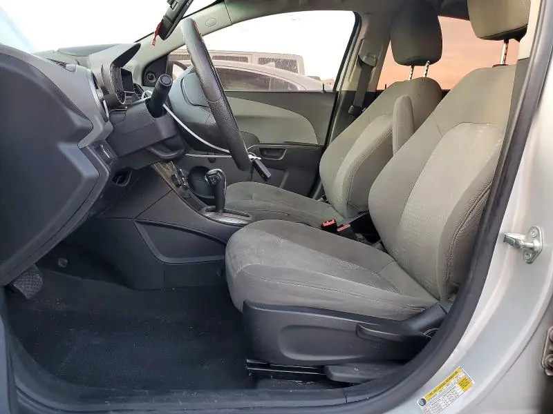 2014 CHEVROLET SONIC LS  