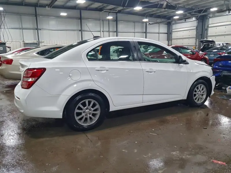 2018 CHEVROLET SONIC LT  