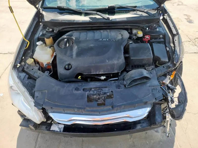 2011 CHRYSLER 200 TOURING  