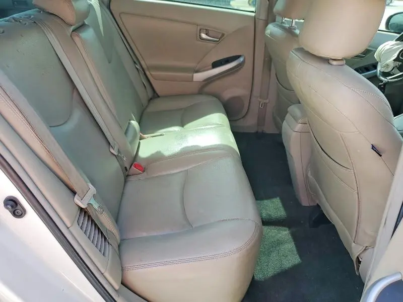 2014 TOYOTA PRIUS ONE  