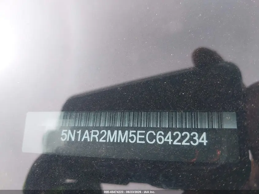 2014 NISSAN PATHFINDER SV