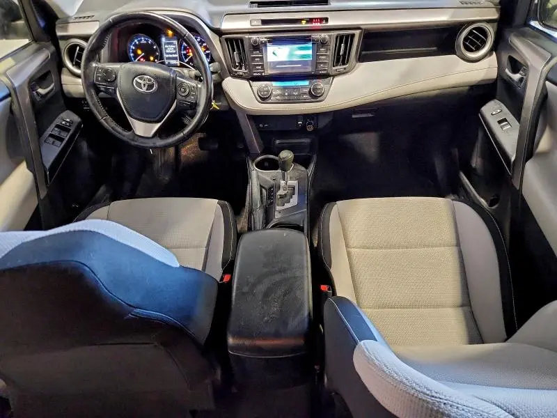 2017 TOYOTA RAV4 XLE  