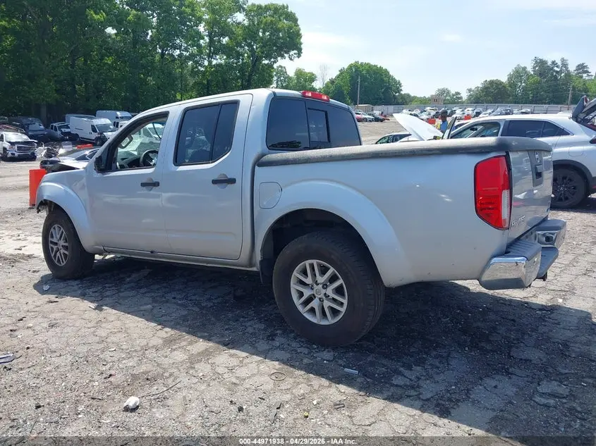 2017 NISSAN FRONTIER SV