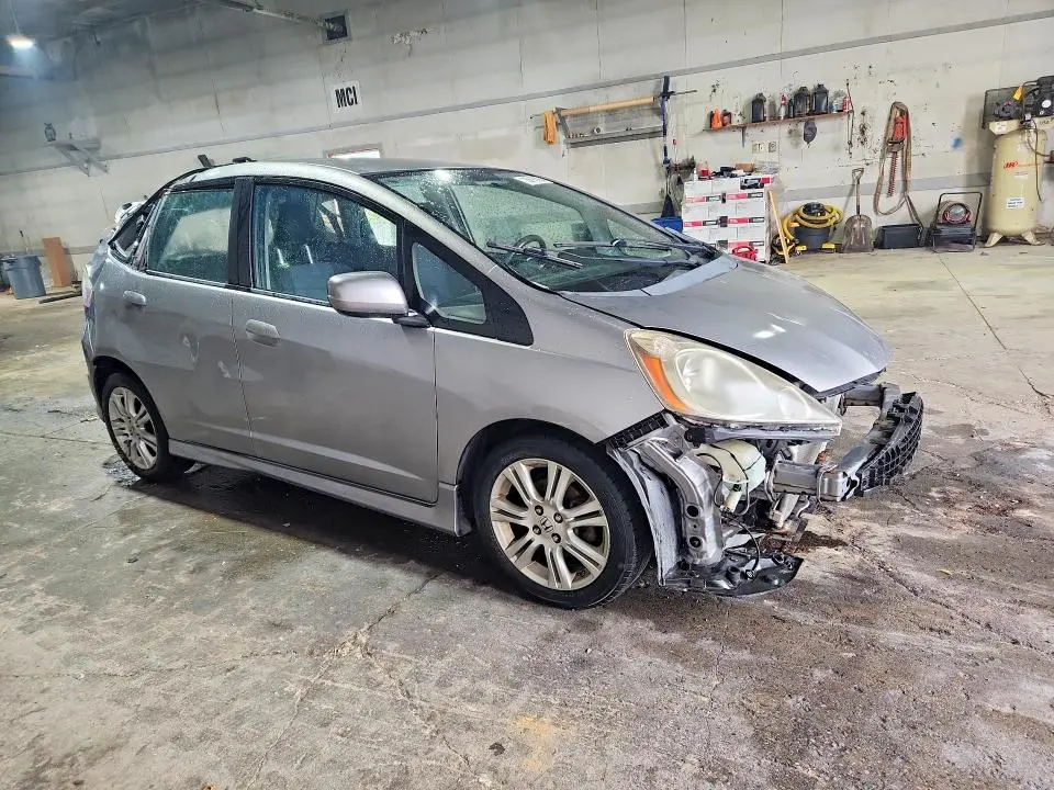 2010 HONDA FIT SPORT  